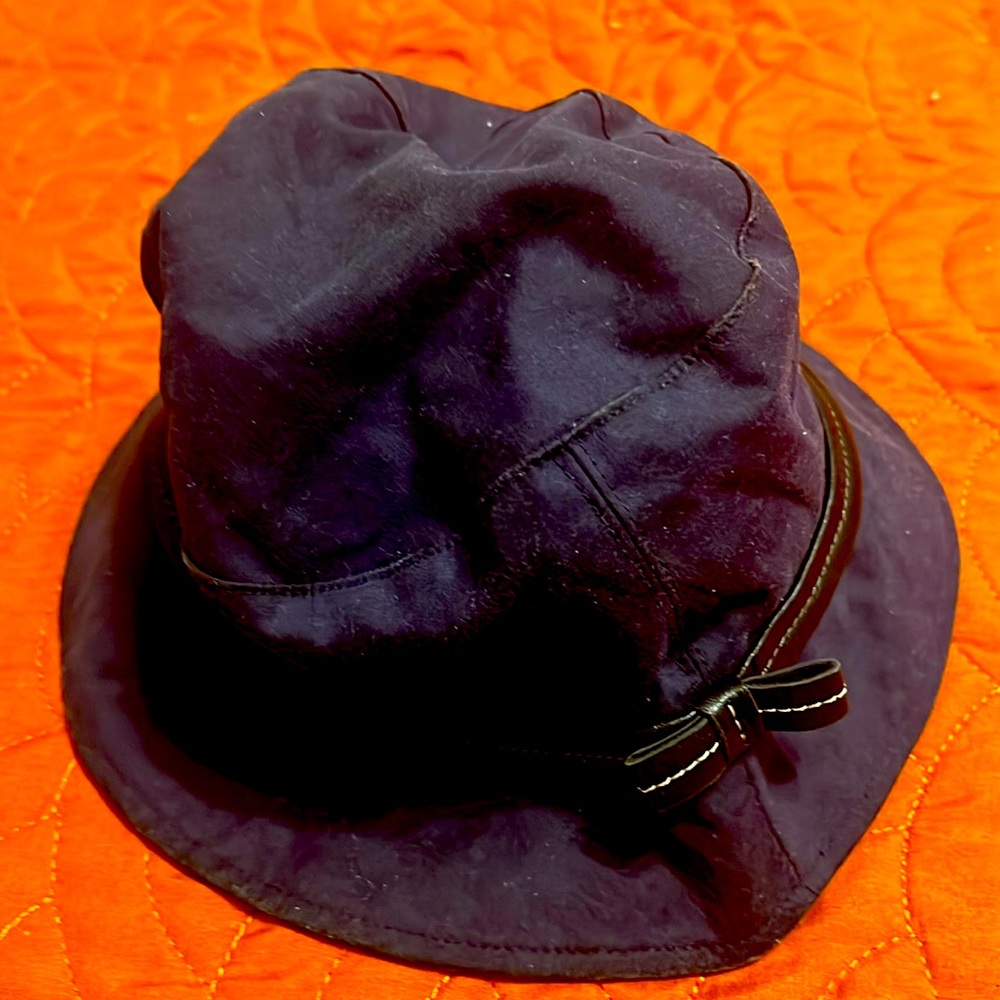 Blue Coach bucket hat